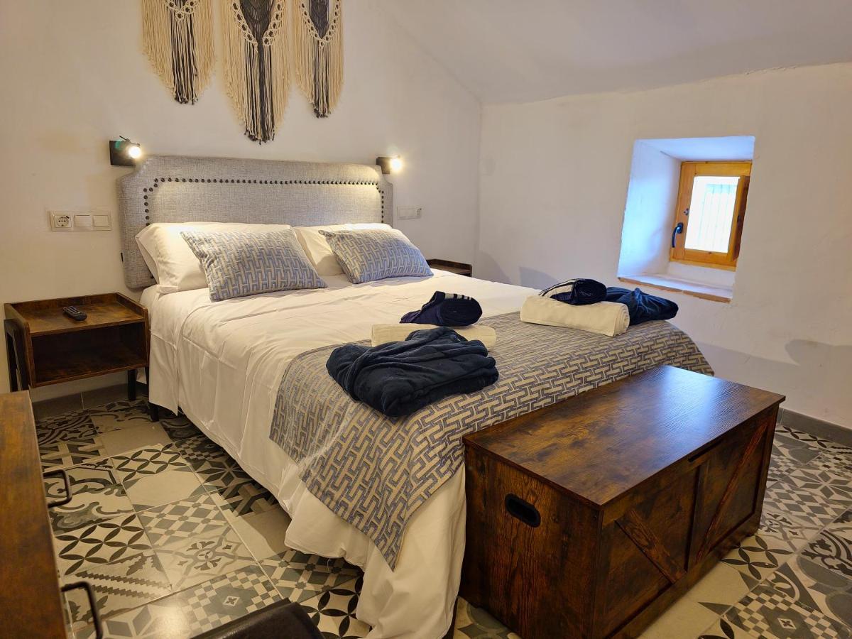 Apartamentos Rurales Tinguaton Aldeanueva de Barbarroya Buitenkant foto