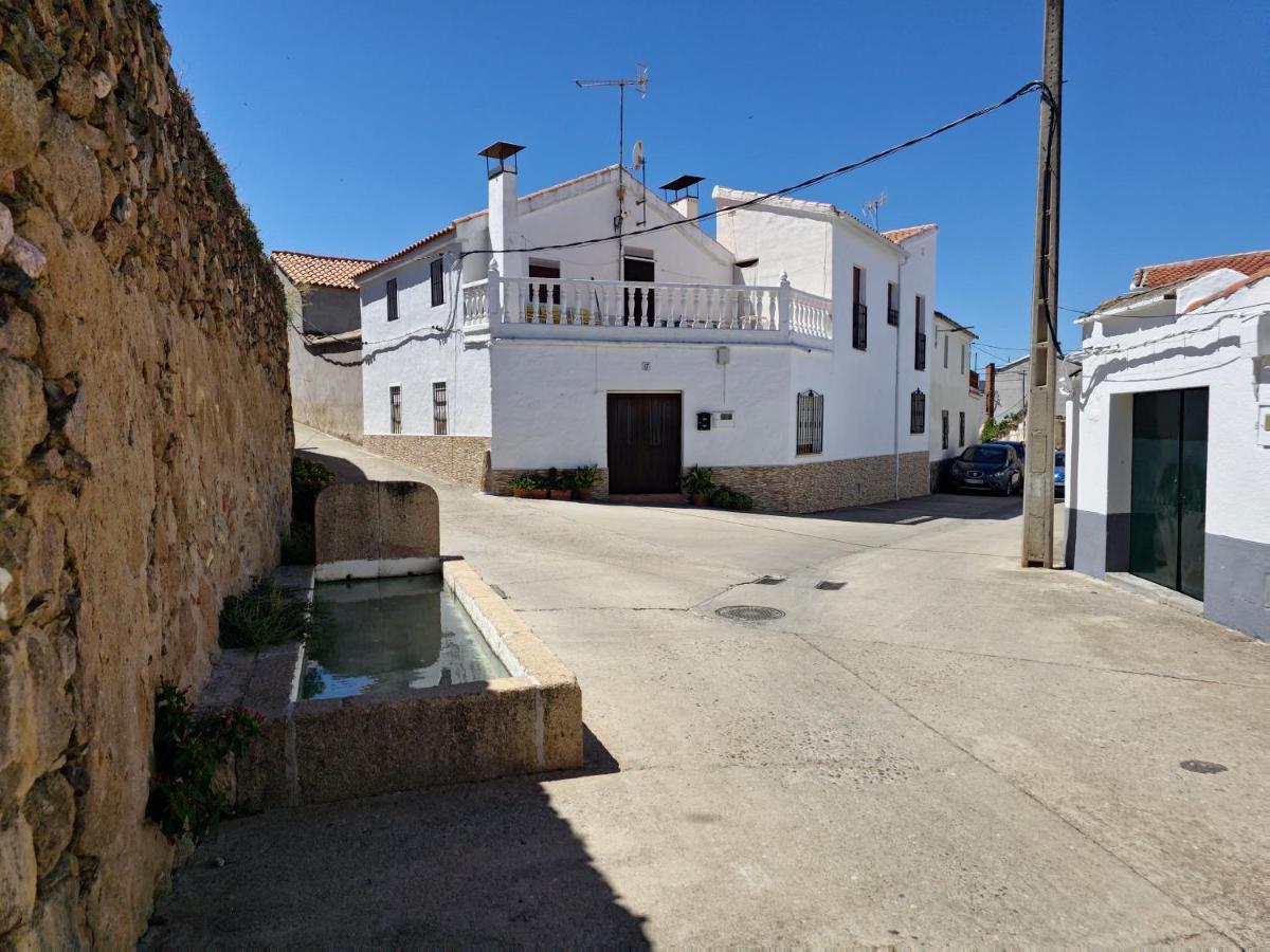 Apartamentos Rurales Tinguaton Aldeanueva de Barbarroya Buitenkant foto