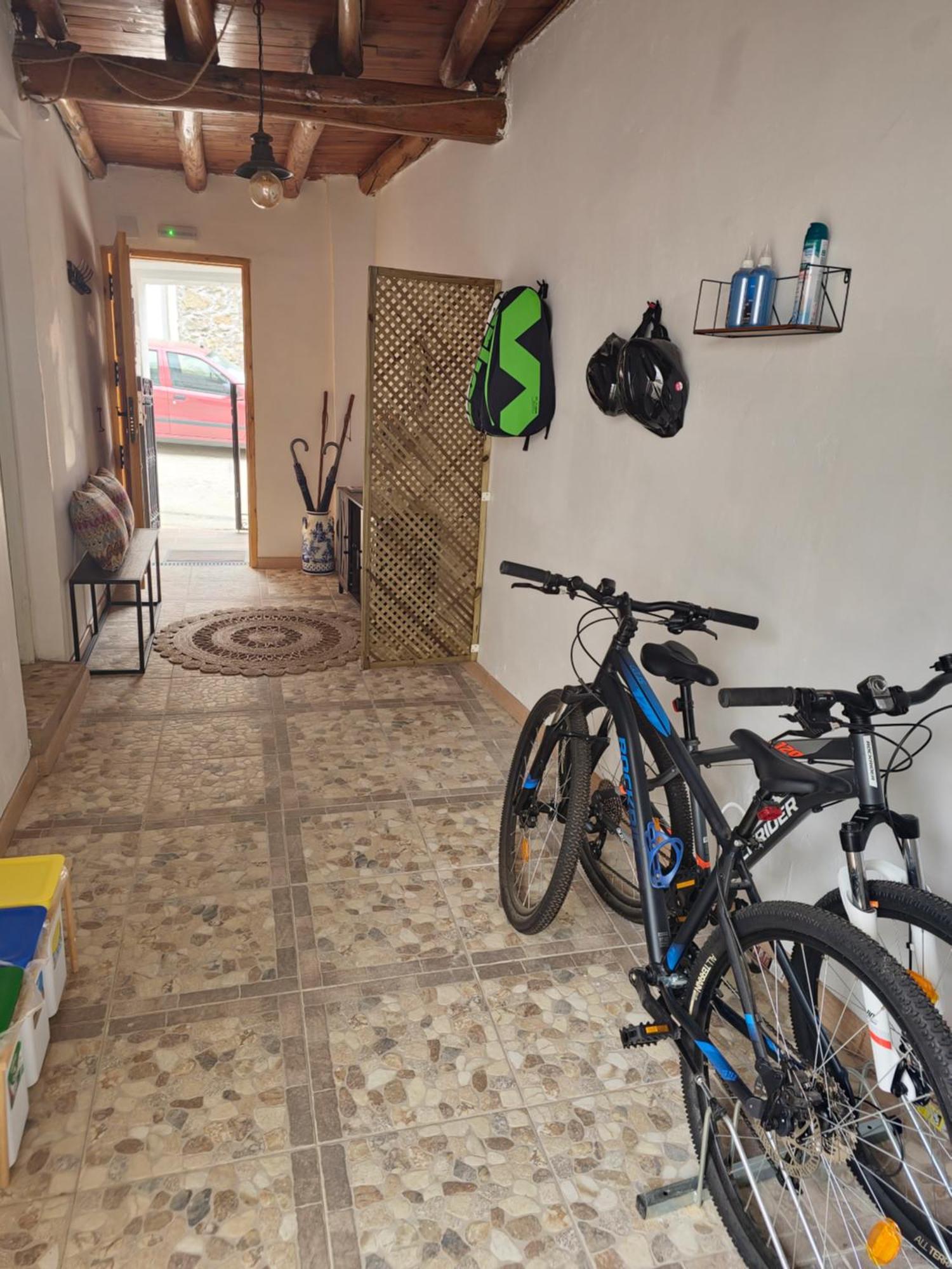 Apartamentos Rurales Tinguaton Aldeanueva de Barbarroya Buitenkant foto